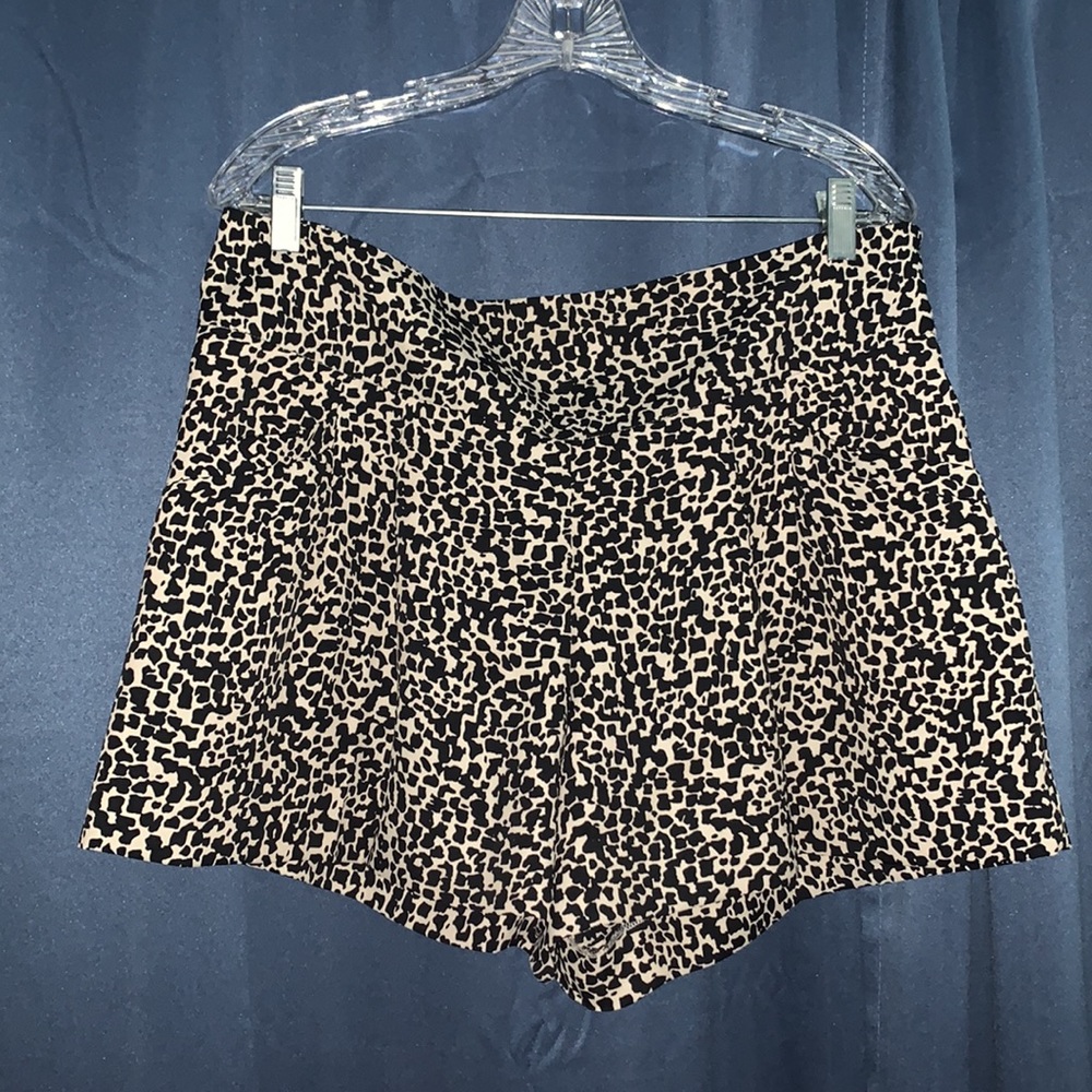 Women’s LOFT Leopard Print Shorts, Size 12